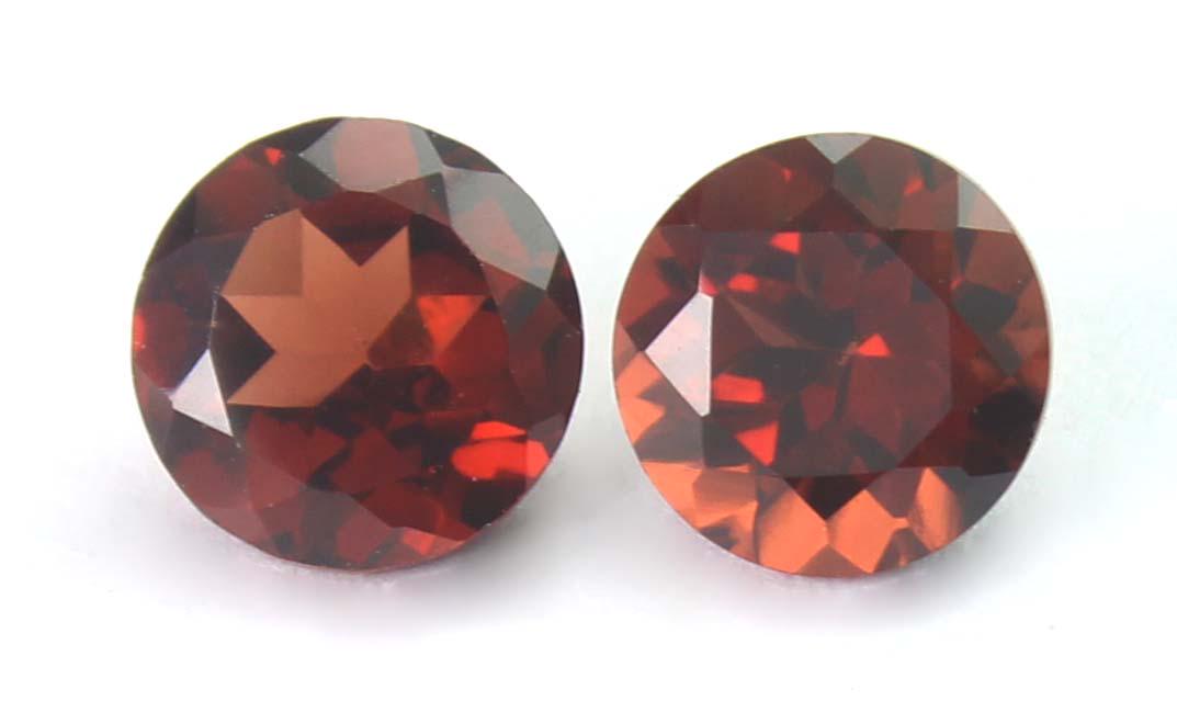 1.01 Cts Natural Almandine Garnet Set (1 of 3)