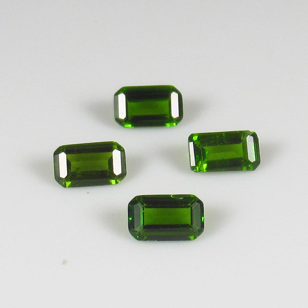 Natural Chrome Diopside Set - 1.12 Ct (1 of 3)