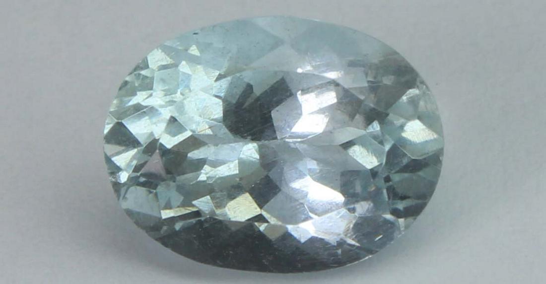 1.75 Cts Natural Aquamarine: No Reserve! Title: 1.75 Cts Natural Aquamarine Additional Information: Gemstone : Natural Aquamarine Origin : Australia Weight : 1.75 carats Dimensions : 9x7 mm Shape : Oval Cut Color : Blue Treatment