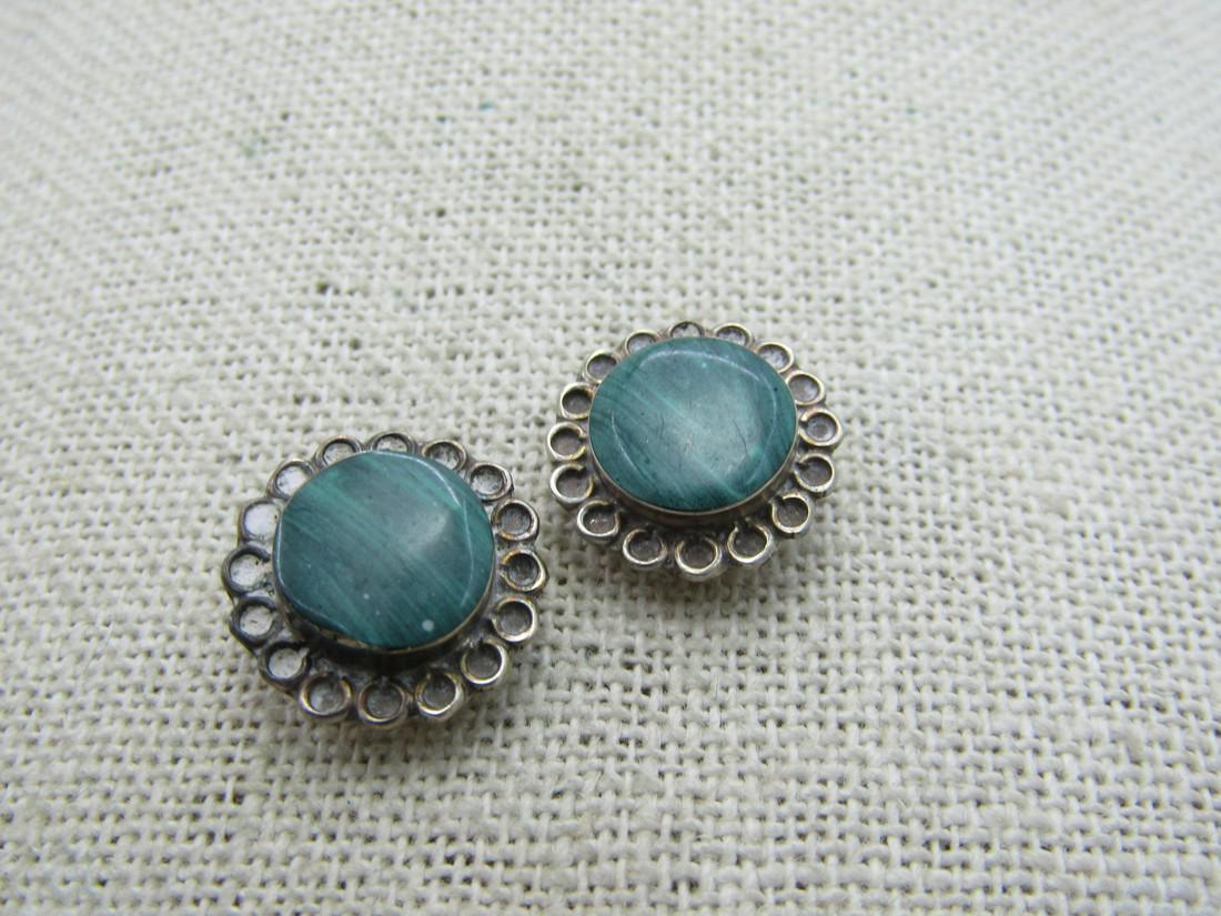 Vintage Southwestern Sterling Malachite Earrings, 5/8" Round (1 of 6)
