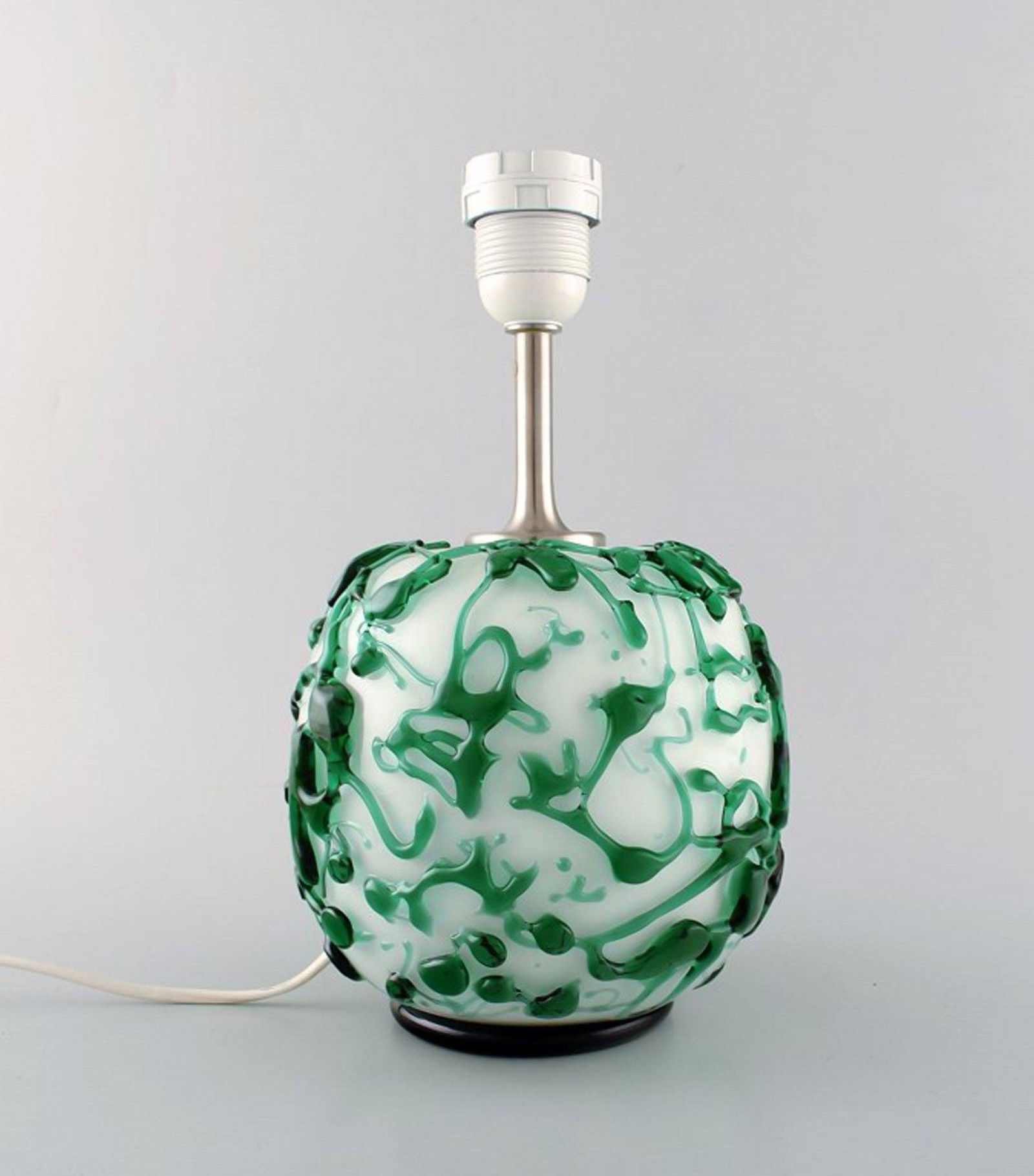 Kastrup / Holmegaard. Rare round table lamp in dark green and white artificial glass. Modern design,: Title: Kastrup / Holmegaard. Rare round table lamp in dark green and white artificial glass. Modern design, 1960's. Description: Kastrup / Holmegaard. Rare round table lamp in dark green and white art