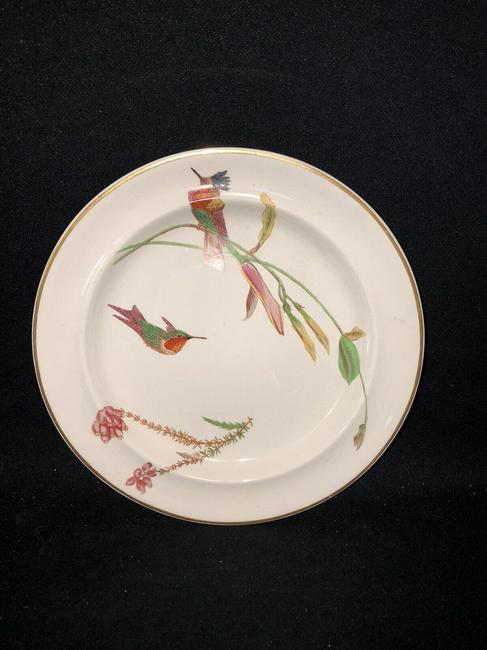 8 1/4" Wedgwood Creamware Plate: It measures 8 1/4" and is marked. It has no chips, cracks or repairs Shipping: Domestic: Flat-rate of $15.00 to anywhere within the contiguous U.S. International: Foreign shipping rates are determined