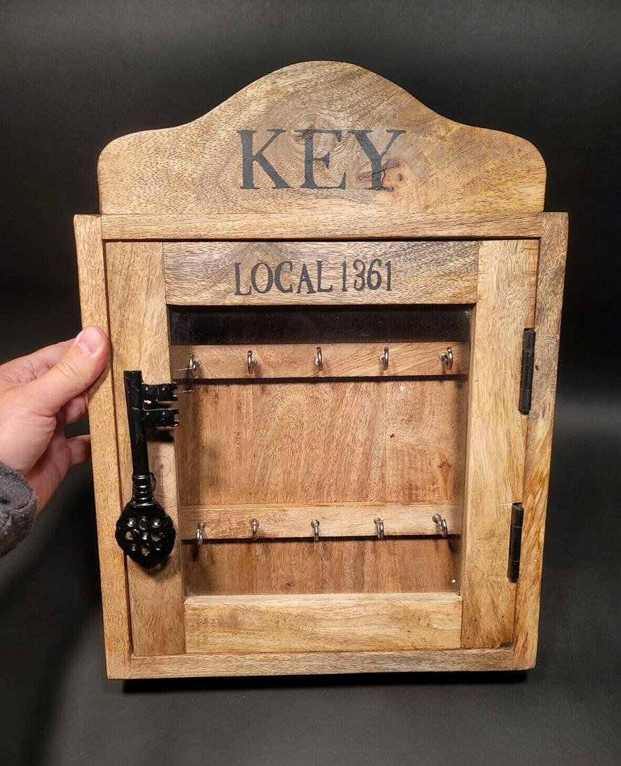 Wall Mount Key Cabinet Box (1 of 11)