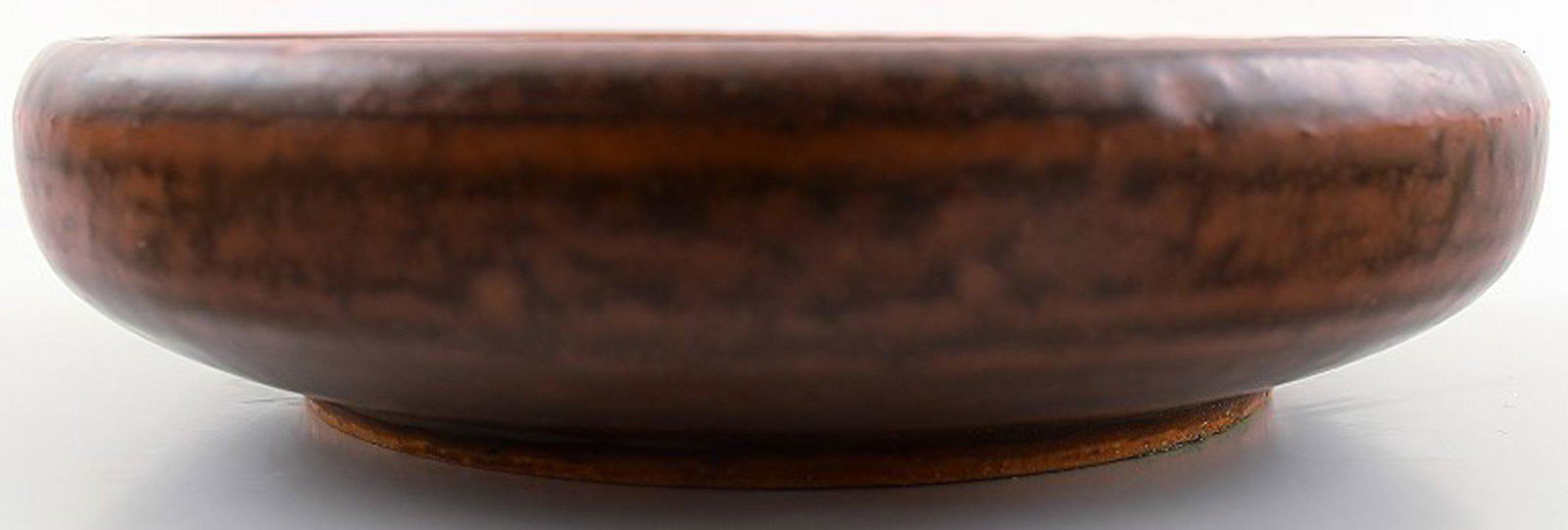 Royal Copenhagen bowl in ceramics by Carl Halier.: Royal Copenhagen bowl in ceramics by Carl Halier. Sung glaze. In good condition. 1st. factory quality. Diameter: 12 cm. Reserve: $70.00 Shipping: Domestic: Shipping rates are determined by destination