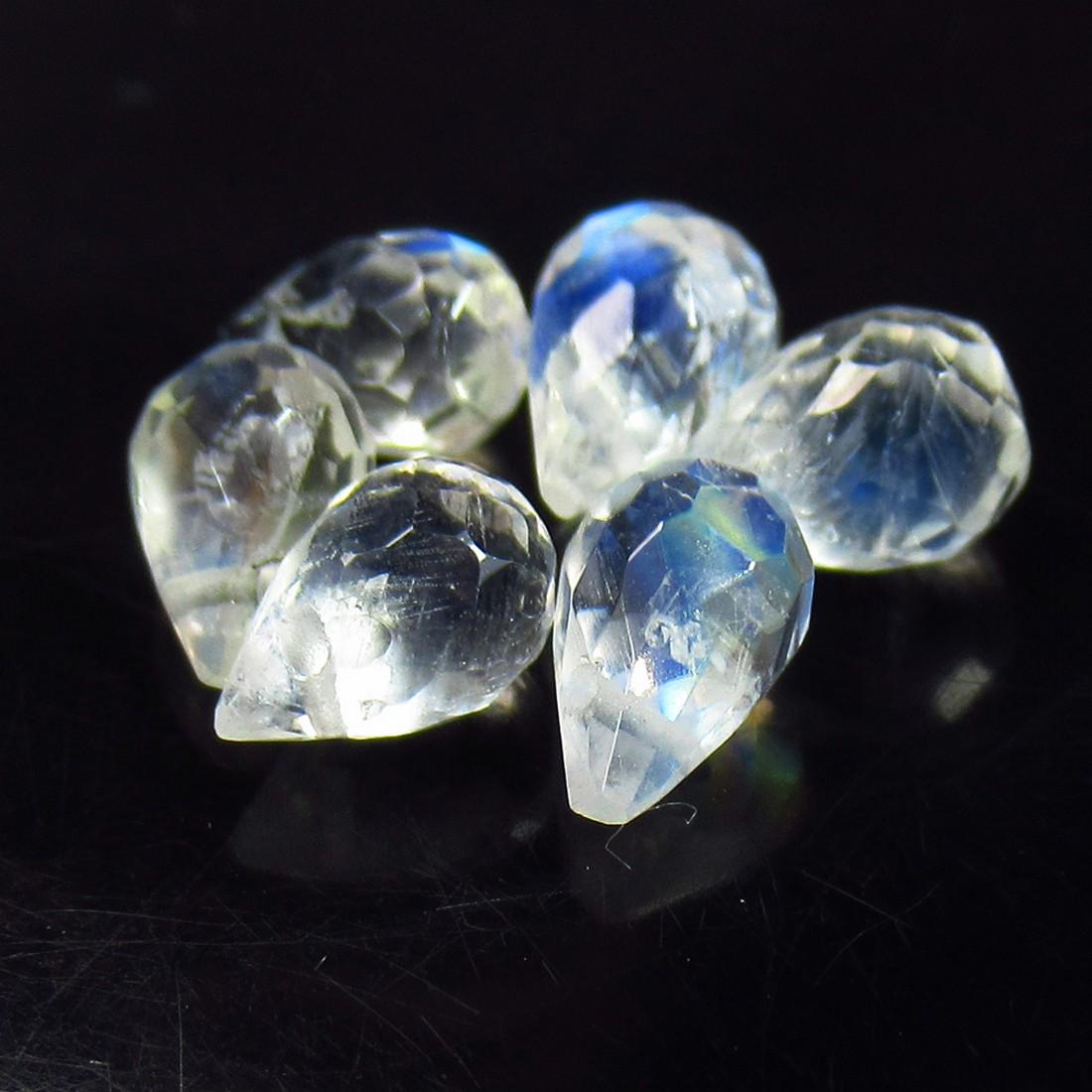 4.50 Ctw Natural 6 Blue Moonstone Pear Drop Beads: No Reserve! Title: 4.50 Ctw Natural 6 Blue Moonstone Pear Drop Beads Stone Clarity: Translucent Gemstones: Natural Moonstone Beads Carat Weights: 4.5 Size/Dimensions: 6.4x4.2 - 6.7x4.0 mm / 6 Pc's Add