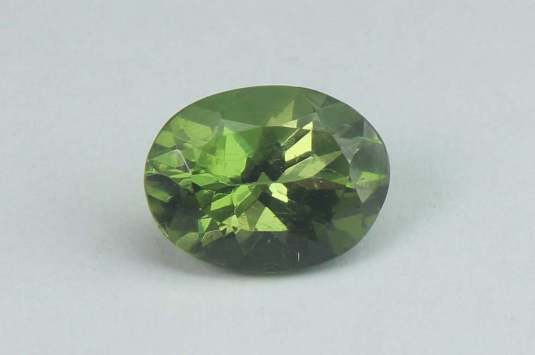 1.50 Cts Natural Green Apatite Set (1 of 3)