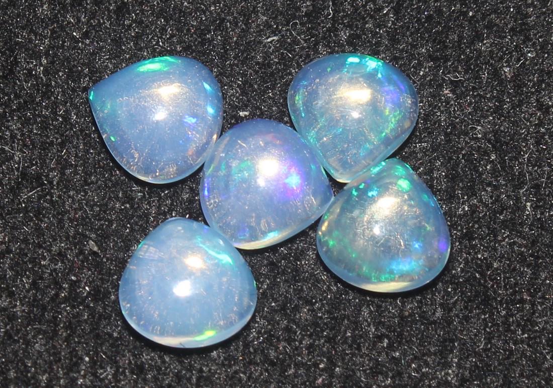 1.40 Cts Natural Ethiopian Opal Lot (1 of 2)