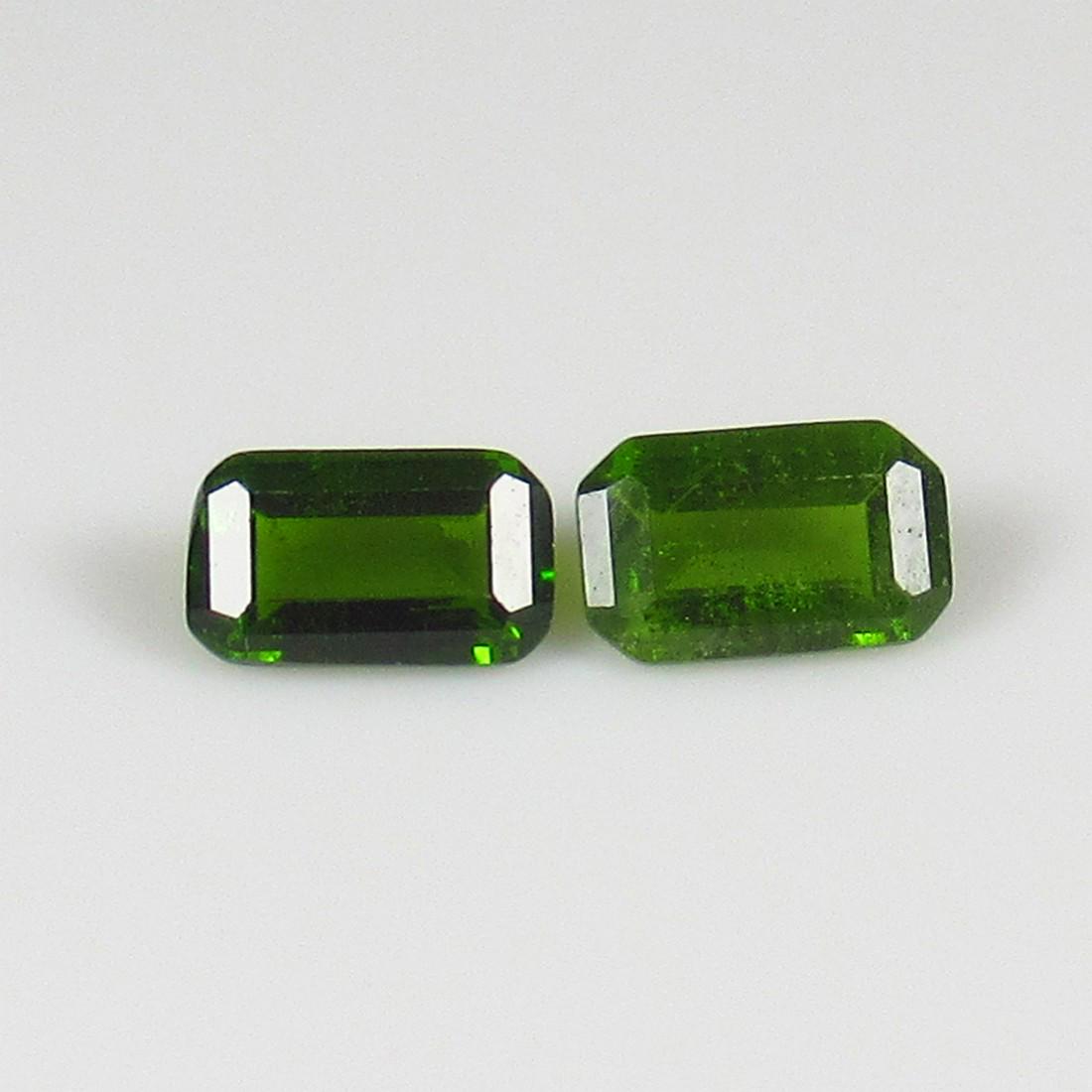 Natural Chrome Diopside Pair - 0.59 Ct (1 of 2)