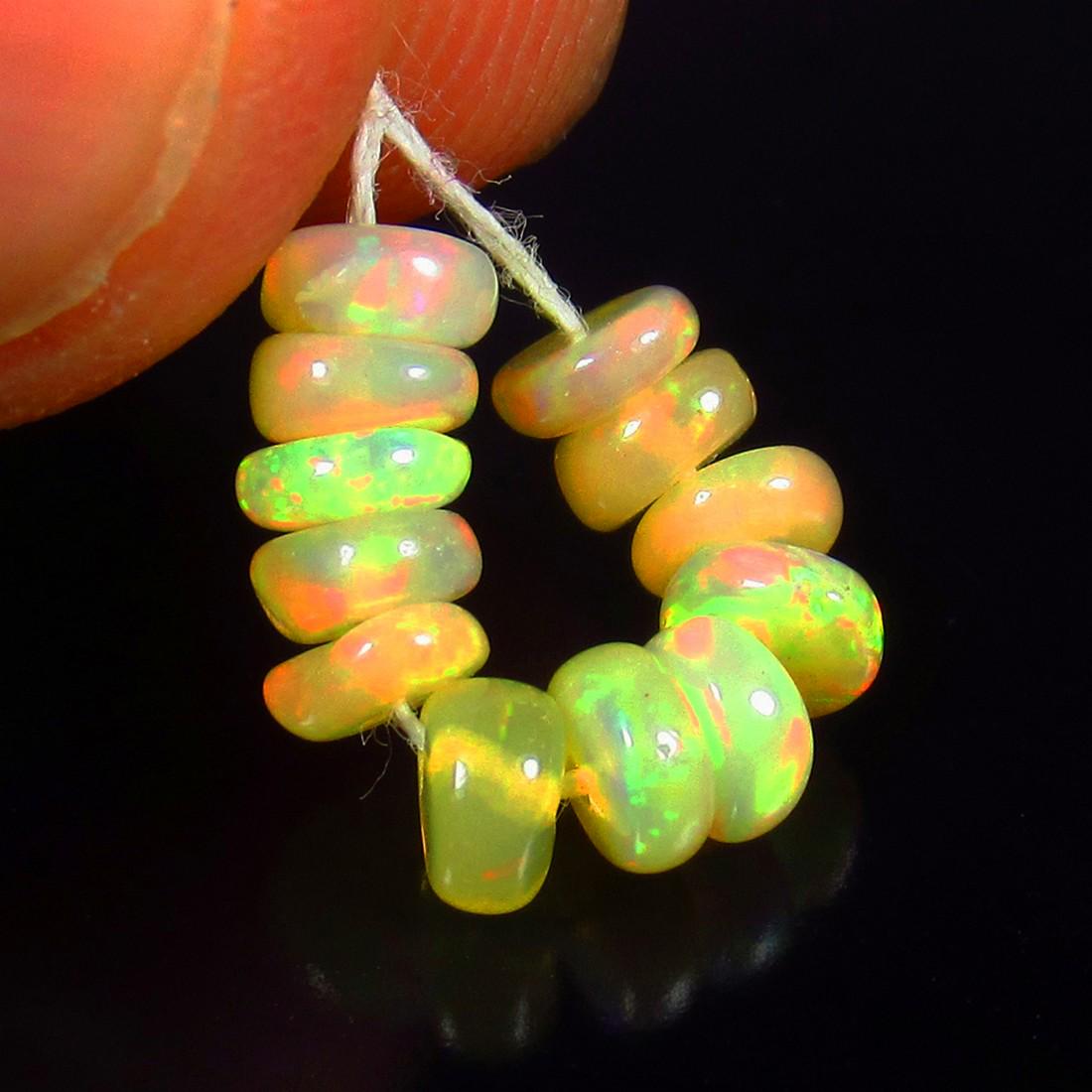 Natural Multicolor Opal Beads - 1.91 Ct (1 of 3)