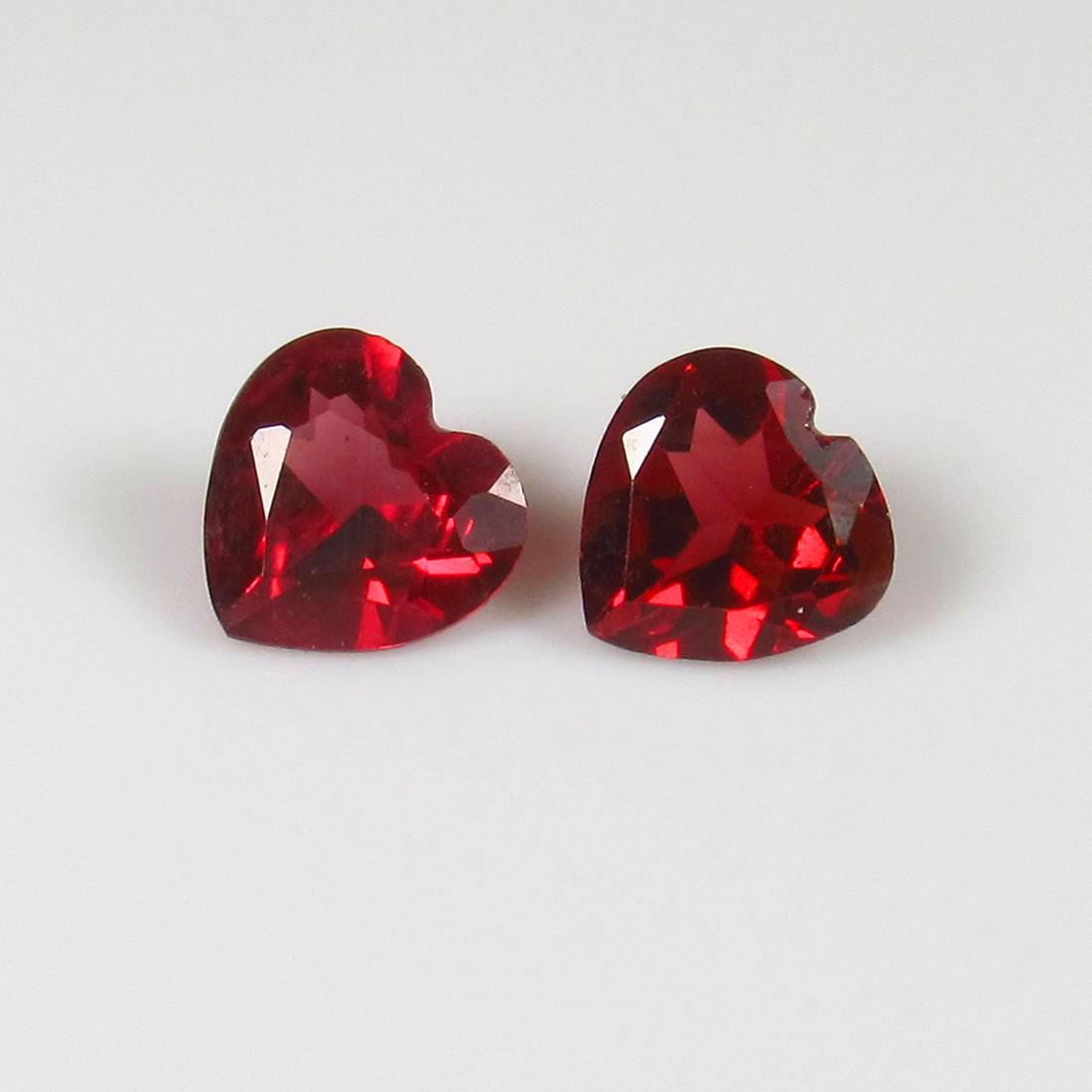 Natural Rhodolite Garnet Pair - 1.61 Ct (1 of 2)