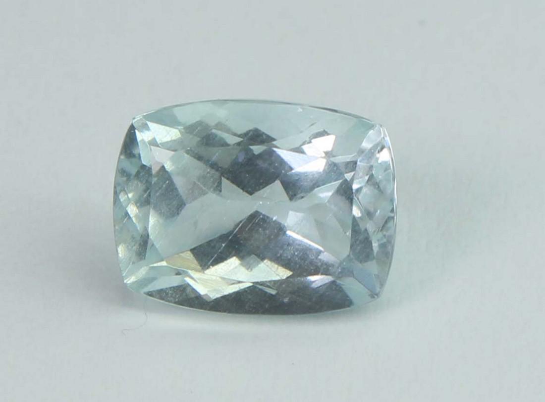 1.51 Cts Natural Aquamarine: No Reserve! Gemstone: Natural Aquamarine Origin: Australia Weight: 1.51 carats Dimensions: 8x6 mm , Shape: Rectengular Cut Color: Colorles Treatment: No Treatment Transparency: Transparent Clarity: No