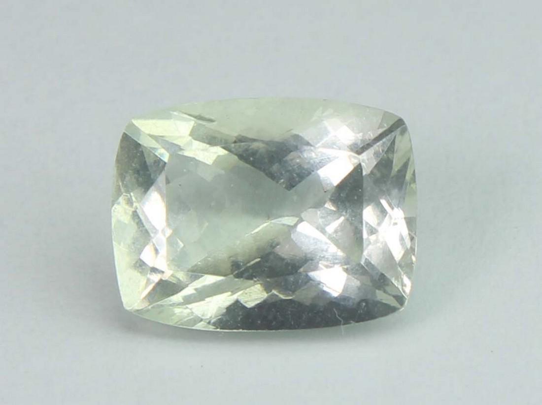 2.05 cts Natural Green Beryl: No Reserve! Gemstone: Natural Green Beryl Origin: Brazil Weight: 2.05 carats Dimensions: 9x7 mm Shape: Rectengular Cut Color: Green Transparency: Transparent Clarity: No visible inclusion Shipping:<