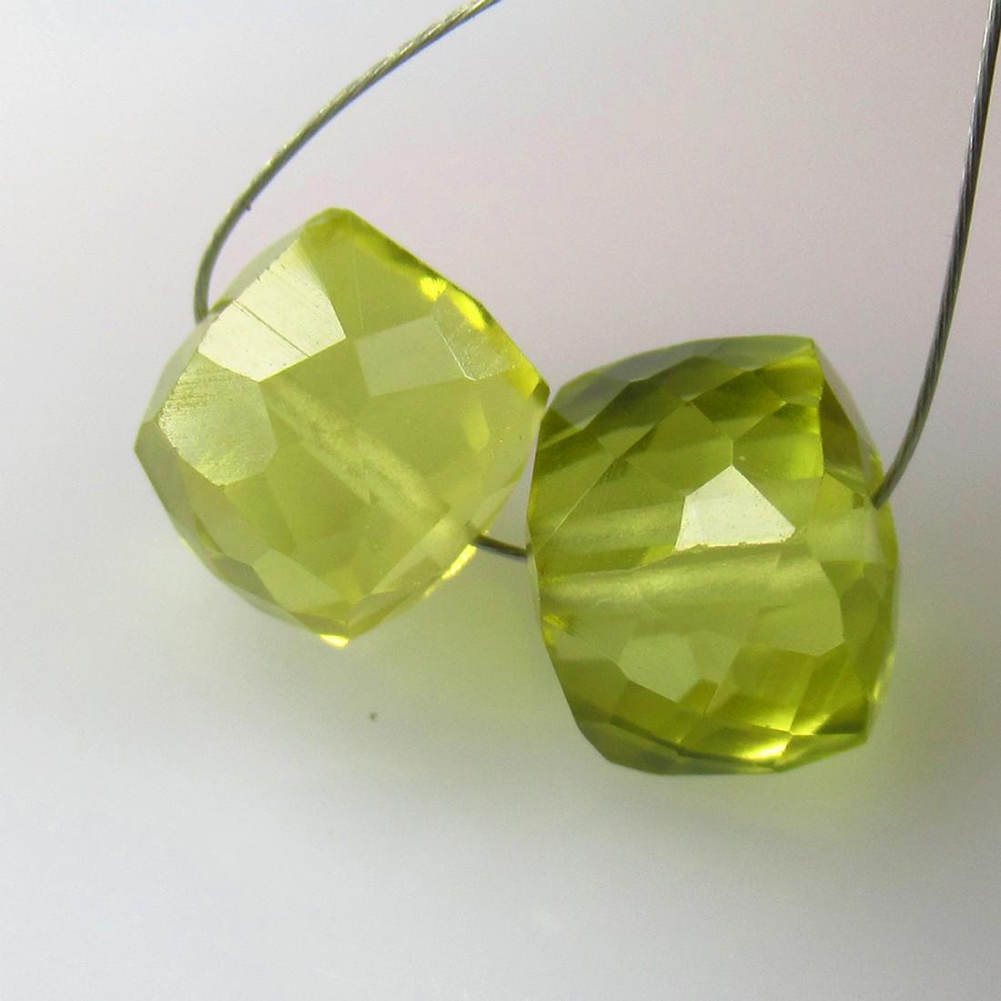 8.45 Ctw Natural 2 Lemon Quartz Drilled Square Beads: No Reserve! Title: 8.45 Ctw Natural 2 Lemon Quartz Drilled Square Beads Stone Clarity: VVS Gemstones: Natural Lemon Quartz Carat Weights: 8.45 Size/Dimensions: 7.80 x 7.50 x 7.50 mm / 2 Pc's Additiona