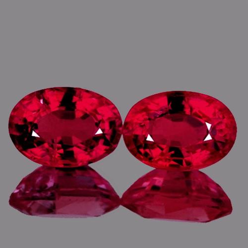 7x5 mm 2 pcs Oval AAA Fire AAA Red Mozambique Ruby AAA grade (1 of 2)
