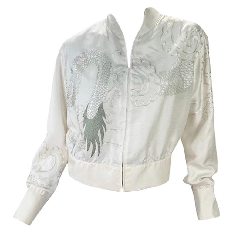 2001 Vintage Tom Ford for Gucci White Silk Bomber Jacket with Dragon Embroidery: 2001 Vintage Tom Ford for Gucci White Silk Bomber Jacket with Dragon Embroidery IT Size 38 - US 4 100% Silk Fully lined Made in Italy Excellent condition Shown with Tom Ford embellished skirt Also ava