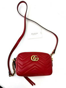 GUCCI Bag GG Mini Marmont Matelasse Red Calfskin Leather Crossbody 448065 C47: SKU C47 0422 Authentic Pre-Owned Gucci GG Mini Marmont Calfskin Matelassé Chain Rating: B..very good, shows minor signs of wear MATERIAL: calfskin matelasse STRAP: leather and chain strap DROP: