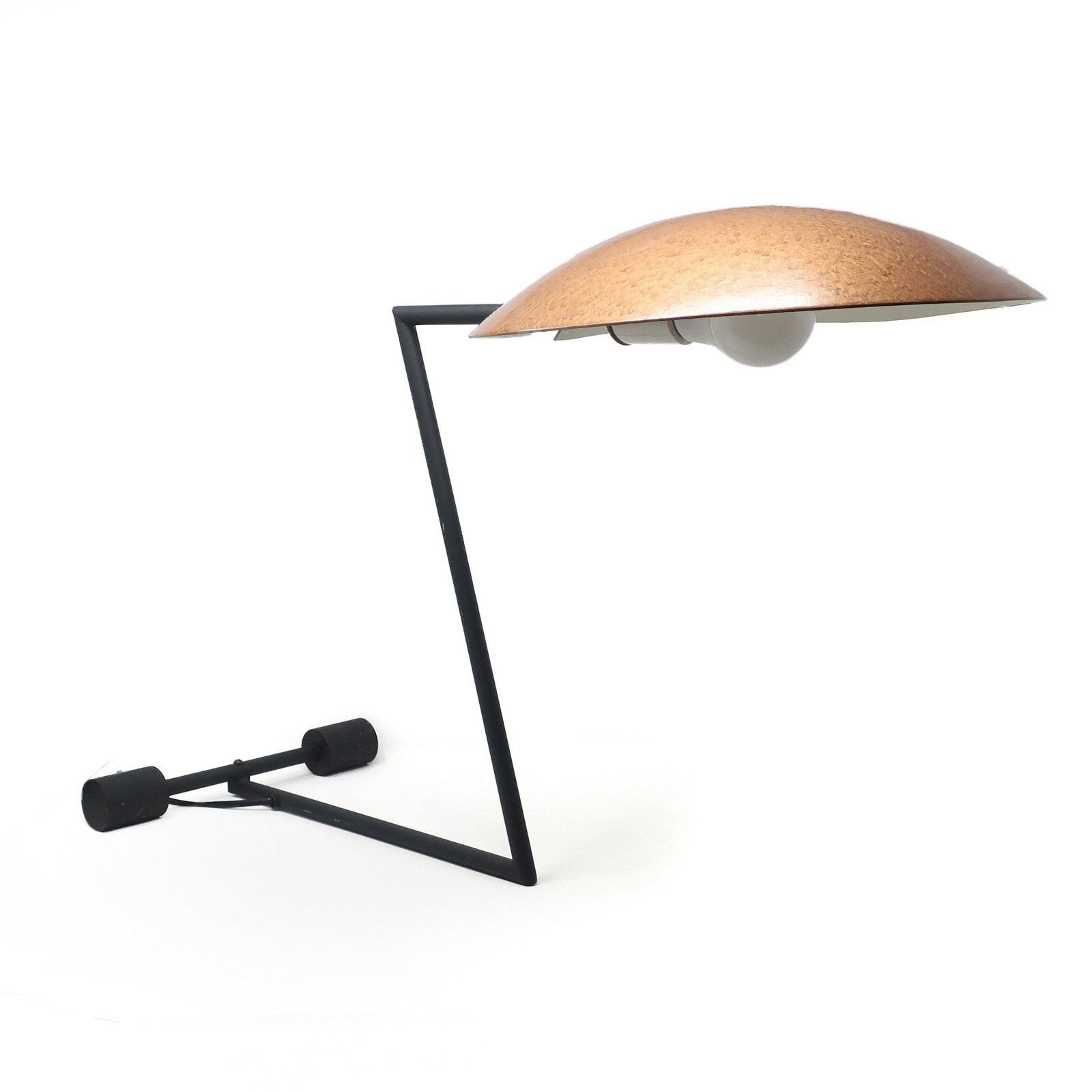 1980s Zandt Table Lamp by Kevin Gray: A vintage Z table lamp designed by Kevin Gray in the 1980s that evokes Louis Kalff's iconic mid-century modern designs for Phillips. Metal base that rests on a metal crossbar at one end of the Z while