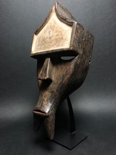 Gorilla mask - Wood - Kwele - Cameroon (1 of 11)