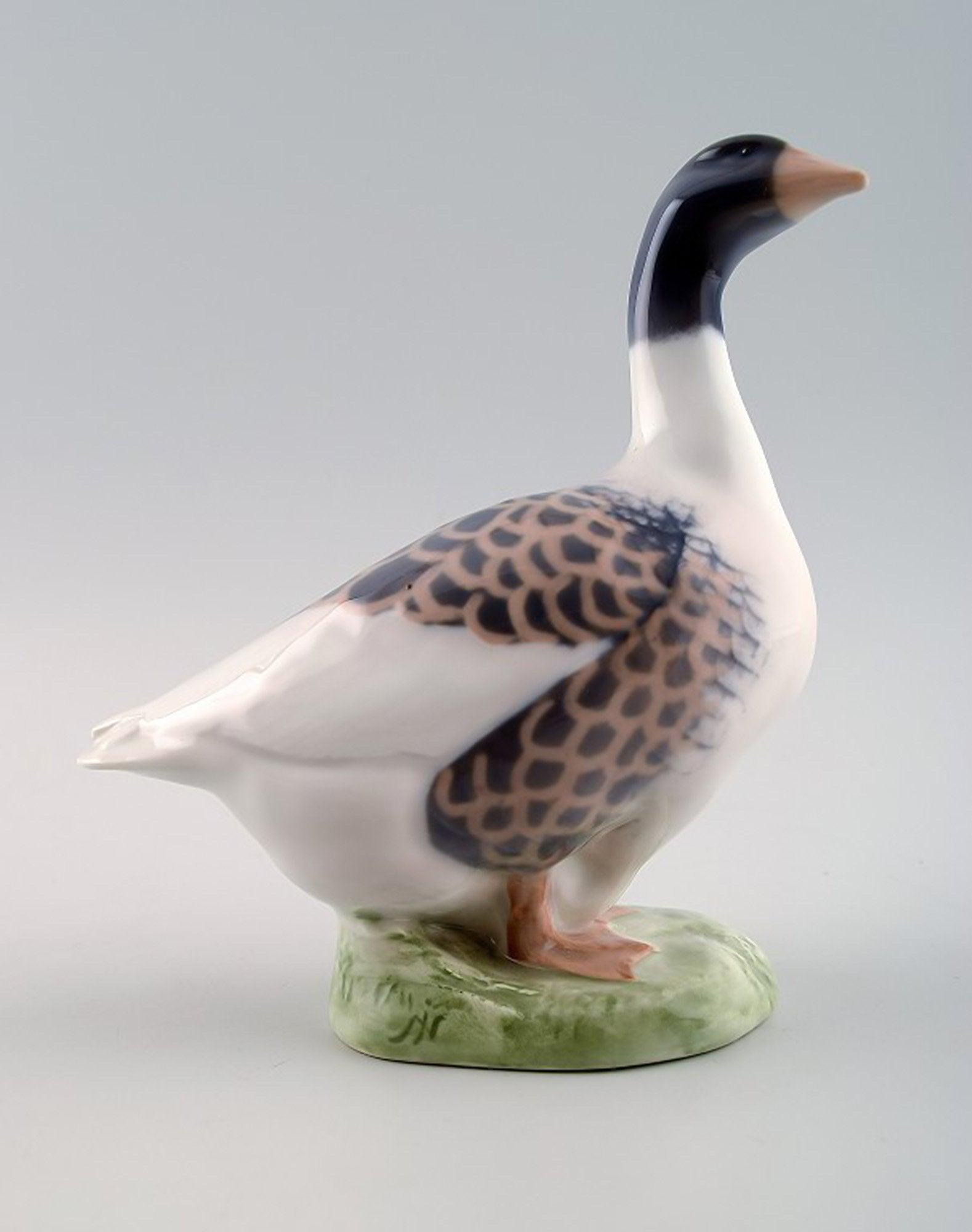 Porcelain ~ Antique & Vintage