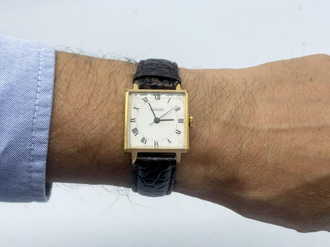 Raketa vintage men wrist watch / Russian antique unisex USSR watches: Materials Band material: Leather Gold, Stainless steel Raketa vintage men wrist watch. Russian antique unisex white USSR watches. Mens watch. Vintage watch. Military watch. Mens Wrist Watch. Watches f