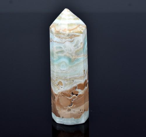 128 Gram Beautiful Calcite obelisk From Pakistan: Title: 128 Gram Beautiful Calcite obelisk From Pakistan Size: 89x27x26 mm Origin: PAKISTAN Type: obelisk Reserve: $15.00 Shipping: Domestic: Flat-rate of $15.00 to anywhere within the contiguous U.S.