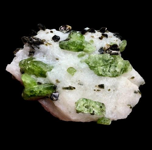 Diopside Crystal in Matrix, Healing Crystals, Mineral Specimen - 307 Grams - 99X65X43 mm (1 of 4)