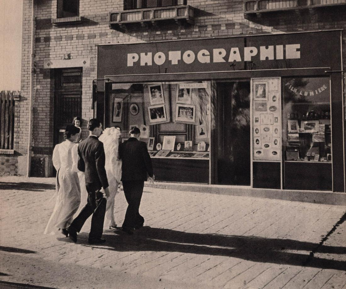ROBERT DOISNEAU - Photographie, c.1940s (1 of 1)