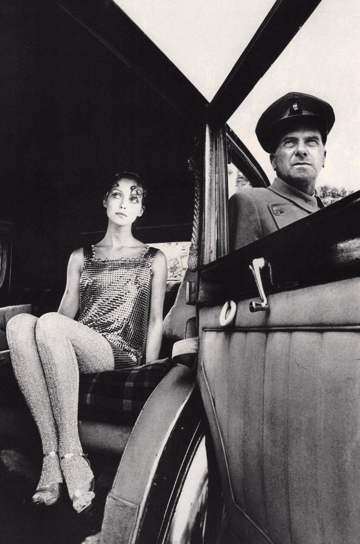 JEANLOUP SIEFF- Fashion Photo, Vogue, London, 1967: Artist: JEANLOUP SIEFF Print Title: Fashion Photo, Vogue, London, 1967 Medium: Duotone Photoengraving Printed 1990’s in Italy Image size (inches) approx. 10 x 7” Jeanloup Sieff (1933-2000