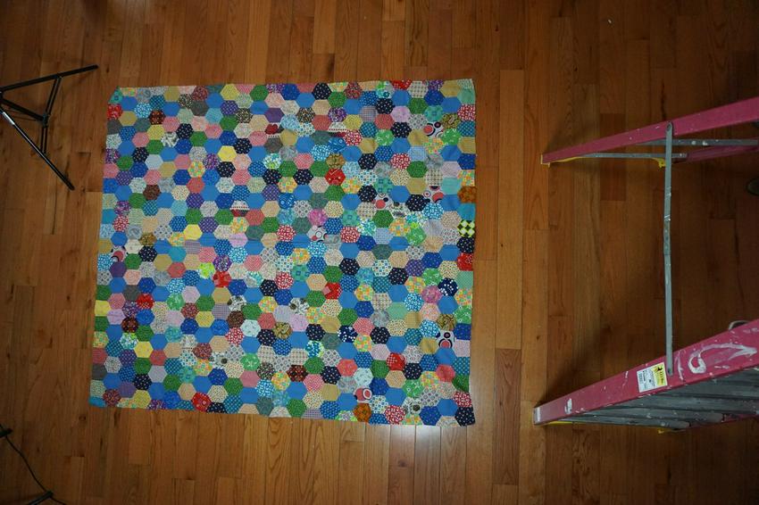 Hexagon/Honeycomb Quilt Top (1 of 1)