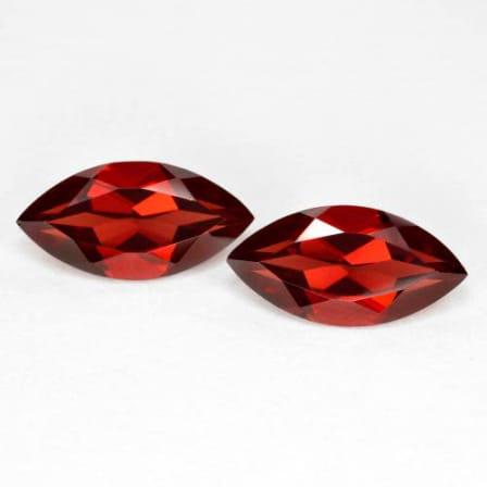 Pair of Natural Garnet 0.66tcw Marquise Deep Rich Red VVS (1 of 2)