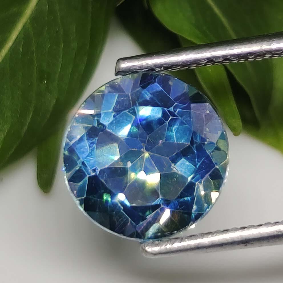 2.40 ct Rare Natural Beyond Elitism Quartz: No Reserve! Gemstones: Natural Mystic Quartz\t Carat Weights: 2.40 ct \t Size/Dimensions: 8 X 8 mm\t Treatment: Coated Shipping: Domestic: Flat-rate of $7.00 to anywhere within the contiguous U.S. Int