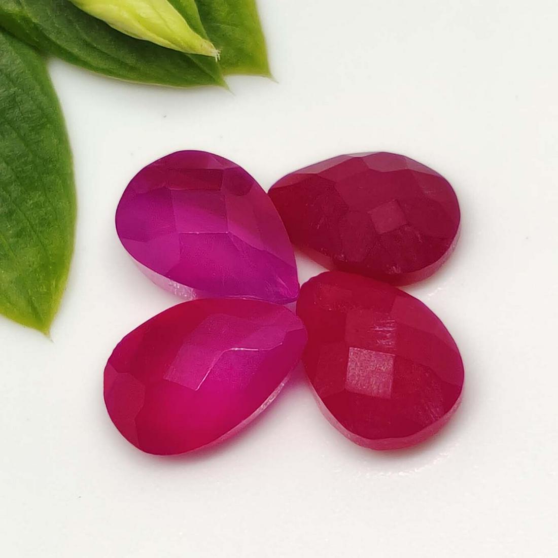 5.30 ct Natural Pink Onyx Lot: No Reserve! Gemstones: Onyx\t Carat Weights: 5.30 ct \t Size/Dimensions: 9 x 6 mm Shipping: Domestic: Flat-rate of $7.00 to anywhere within the contiguous U.S. International: Foreign shipping rates ar