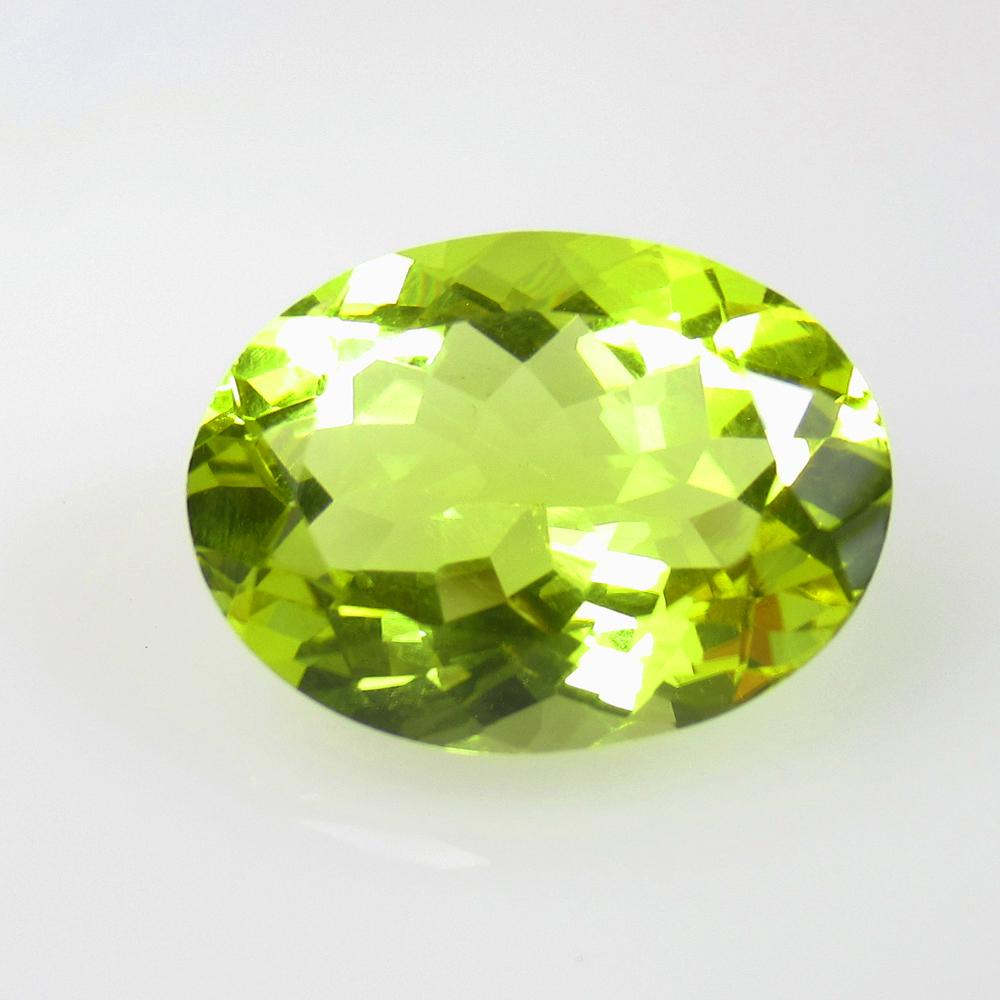 7.81 Ctw Natural Lemon Quartz Oval Cut: No Reserve! Title: 7.81 Ctw Natural Lemon Quartz Oval Cut Stone Clarity: VVS Gemstones: Natural Lemon Quartz Carat Weights: 7.81 Size/Dimensions: 15.80 x 11.80 x 7.70 mm Additional Information: Good L