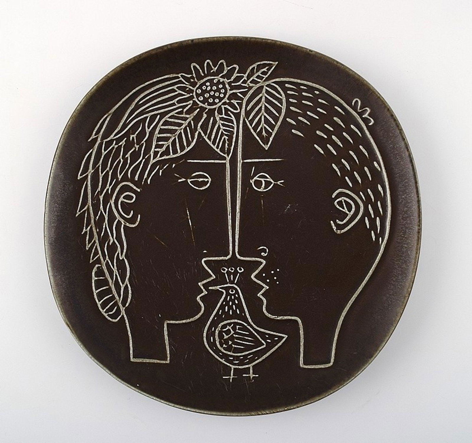 Stig Lindberg, Gustavsberg. "Piazza" plate, porcelain.: Stig Lindberg, Gustavsberg. "Piazza" plate, porcelain. Measures: 19 cm. Hallmarked. In perfect condition. Reserve: $60.00 Shipping: Domestic: Shipping rates are determined by destination International