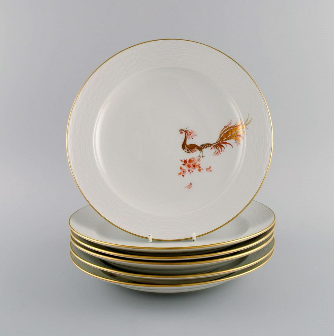 Six rare art deco Meissen dinner plates with hand-painted peacocks and gold decoration. 1930s. (1 of 5)