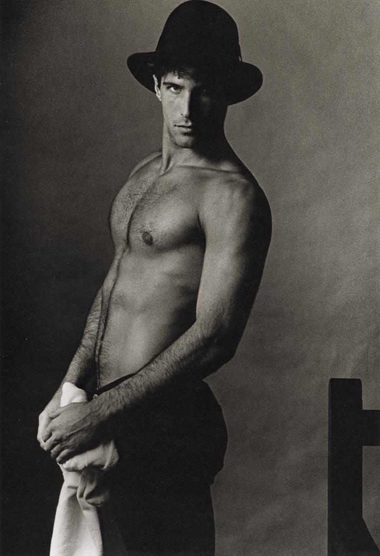 KEN HAAK - Untitled, 1984: Artist: Ken Haak Title: Untitled, 1984 Medium: Photo Litho, 1986, USA Dimensions: 6.65x9.75" Description: Heat Wax Mounted on 11x14" Conservation Board Artist Bio: Ken Haak (1923 - 1991) Celebrated fa