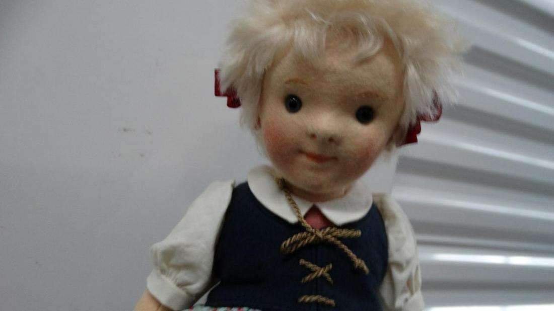 R. JOHN WRIGHT 2007 SECOND IN SERIES STEIFF KINDER GIRL SOPHIE 153 of 500 MIB: R. JOHN WRIGHT 2007 SECOND IN SERIES STEIFF KINDER GIRL SOPHIE 153 of 500 MIB R. JOHN WRIGHT 2007 SECOND IN SERIES STEIFF KINDER GIRL SOPHIE 153 of 500 MIB Description R. JOHN WRIGHT SECOND IN SERIES