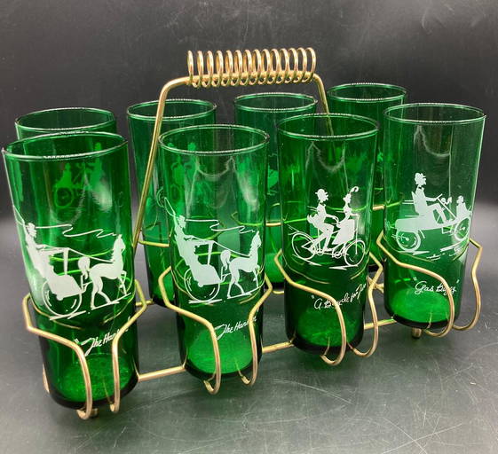 8 Vintage Anchor Hocking Glasses in MCM Holder Dec 22, 2022