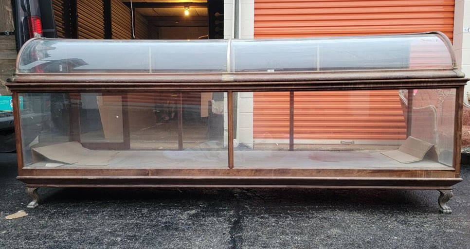 Antique Oak and Brass Curved Glass Eureka Showcase Display Case (0121