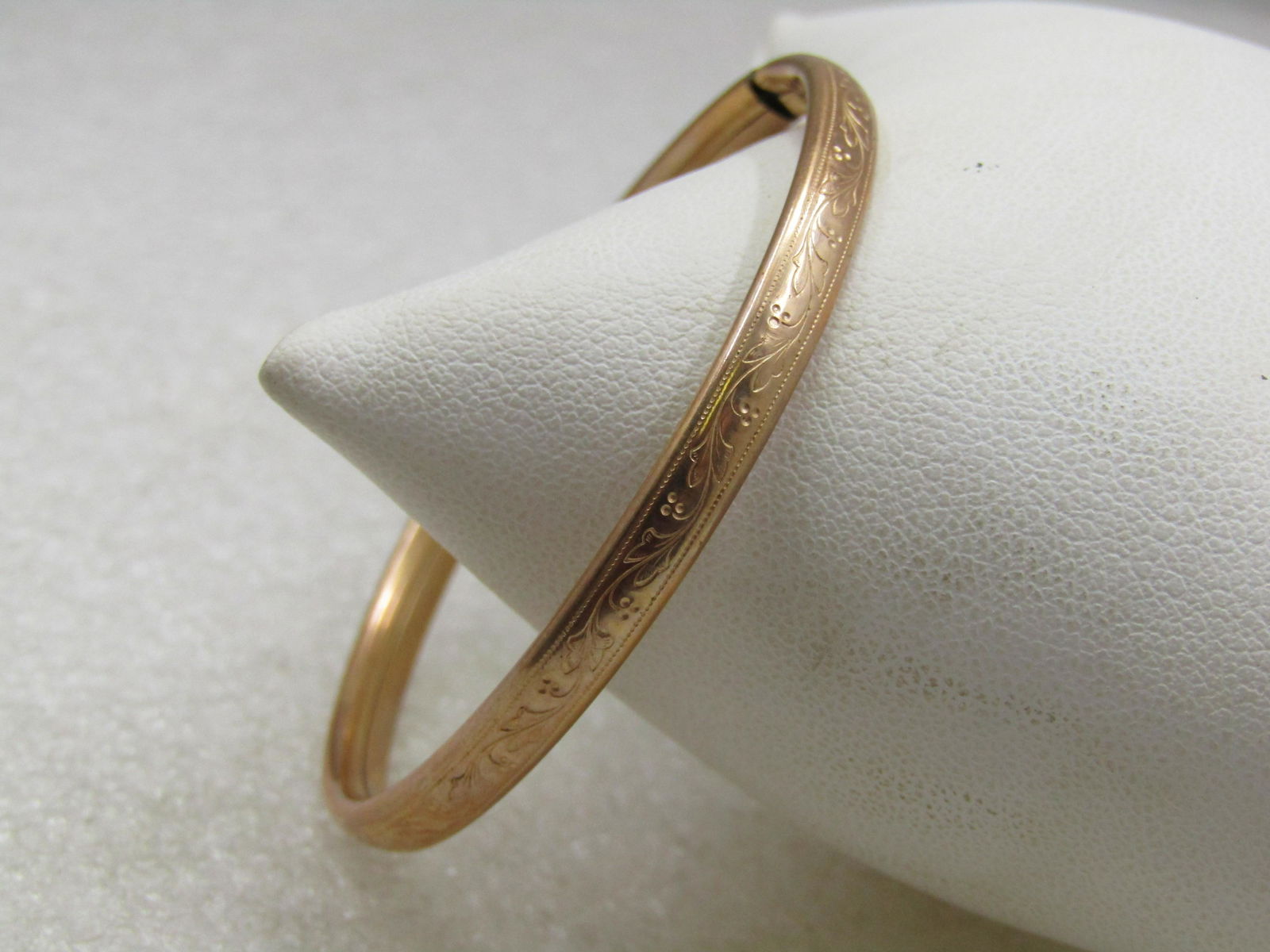 Victorian 1/20 12kt Child's Bangle Bracelet. 5.75" (1 of 10)