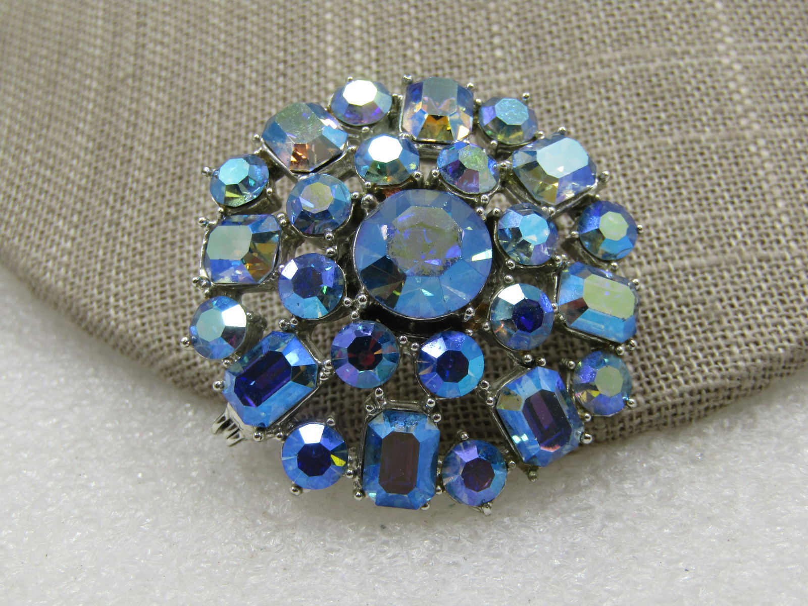Vintage Blue Aurora Borealis Brooch, Blossom 1.5" (1 of 6)