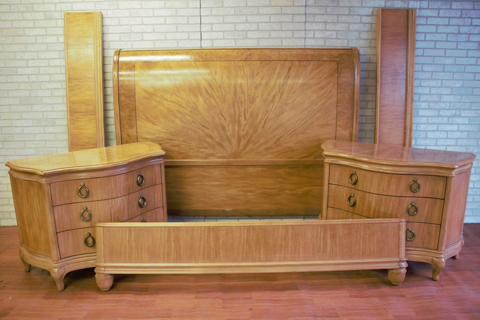 Vintage Bernhard 2 Nightstands and King Sleigh Bed - 3 Piece Bedroom Set (1 of 10)