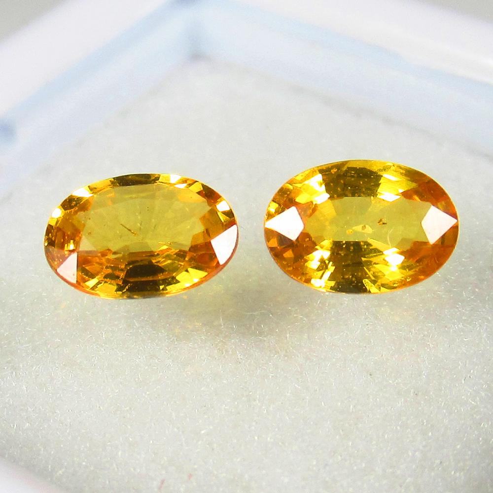Fancy Orange Sapphire Pair - 1.04 Ct (1 of 3)