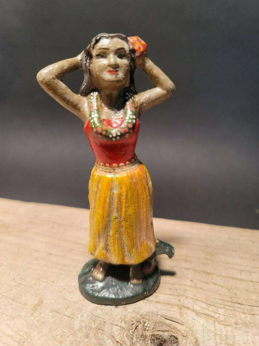 Cast Iron Hawaiian Hula Dancer Bottle Opener (1 of 12)