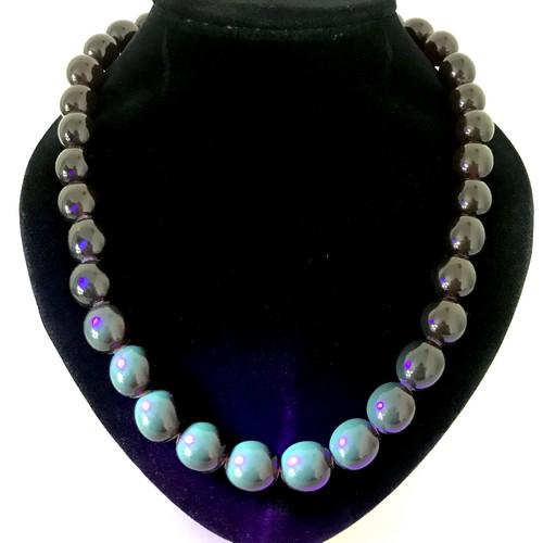 Unique and Extraordinary Amber Necklace made from Round Amber beads (1 of 9)