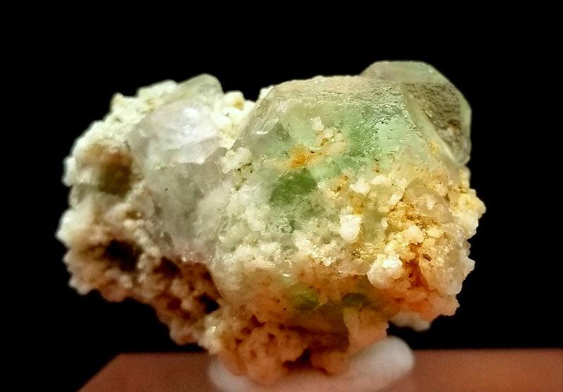 43 Gram Beautiful Natural Green Flourite With Feldspar Specimen From Skardu pakistan: Description 43 Gram Beautiful Natural Green Flourite With Feldspar Specimen From Skardu pakistan size 32mm 29mm 42mm weight 43 Gram Shipping and return policies Loading Ready to ship in 1–3