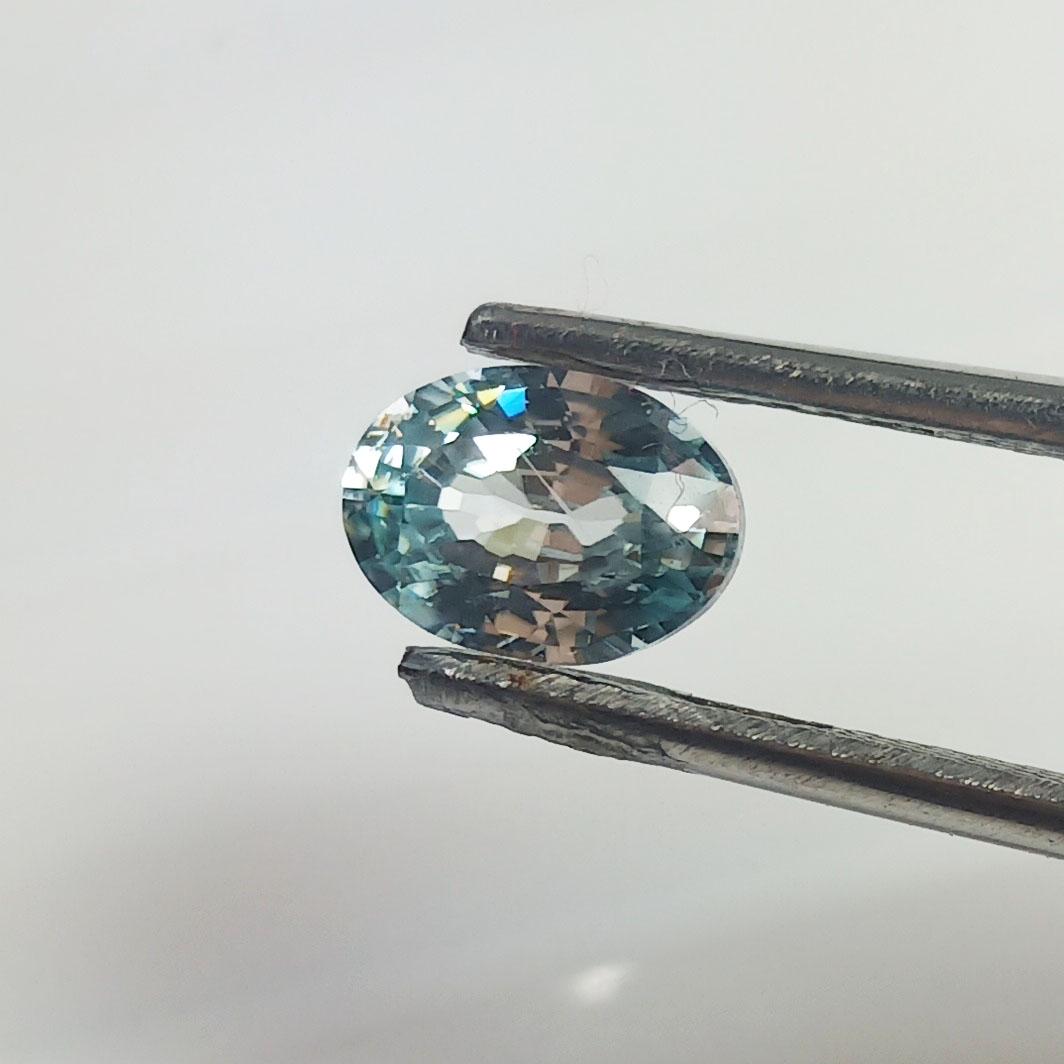 1.20Cts Splendid !Natural Blue Zircon Oval Shape Good Luster Loose gemstones (1 of 3)