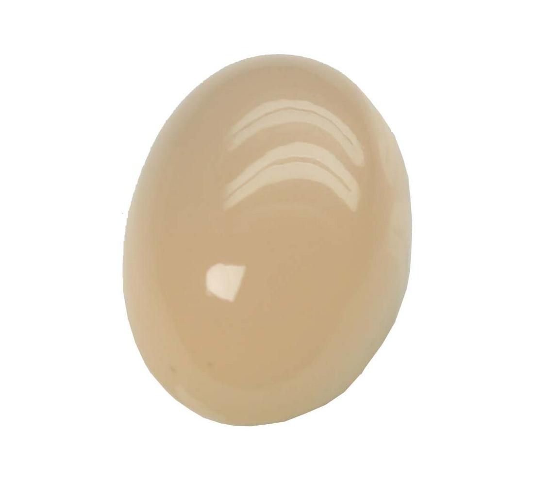 7.20 Cts Natural Chalcedony: No Reserve! Title: 7.20 Cts Natural Chalcedony Additional Information: Gemstone : Natural Chalcedony Weight : 7.20 carat Shape : Oval Cabochon Dimensions : 14x10 mm Color : Orange Origin : India Treat