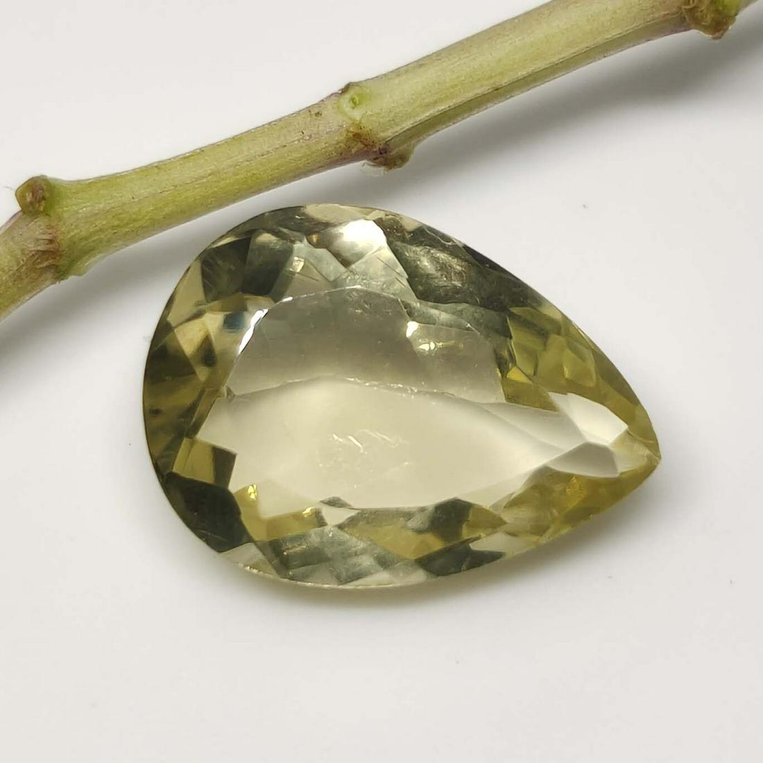 4.75 ct Natural Green Lemon Quartz (1 of 1)