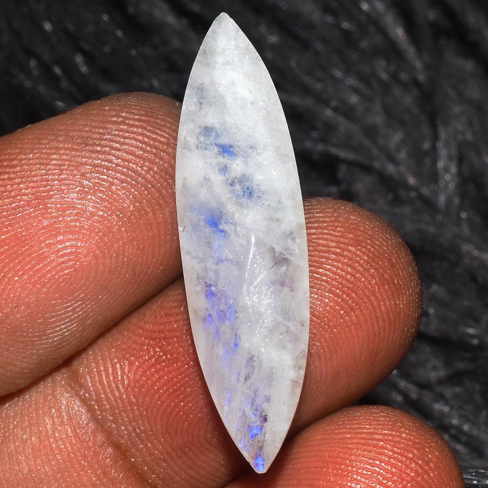 9 Cts Genuine Blue Flash Moonstone Faceted Gemstone (1 of 3)